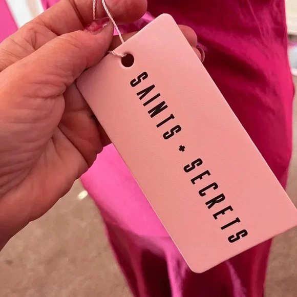 Fuchsia slip dress - Picture 3 of 8